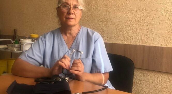 Наталья Степановна Кравчук — уроженка Украины, родом из города Камень-Каширский. В 1986 году она успешно окончила Ковельское медицинское училище, после чего вернулась в родной город и начала работать в центральной районной больнице старшей медсестрой