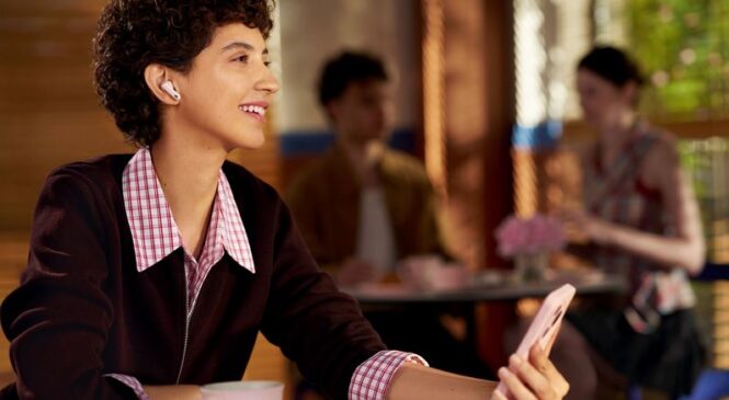 В Беларуси появились беспроводные наушники Huawei FreeBuds 7i и Huawei FreeBuds SE 4 ANC