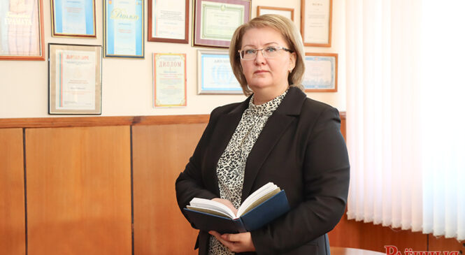 Главным редактором учреждения «Редакция Пружанской районной газеты «Раённыя буднi» с 1 октября 2025 года назначена Елена Владимировна Хатулева