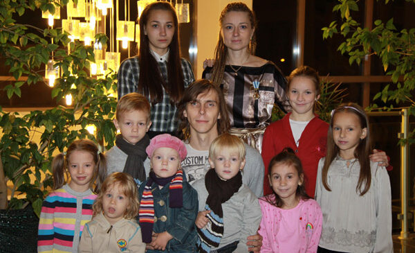 Орденом матери награждена жительница Пружан Екатерина Онохова