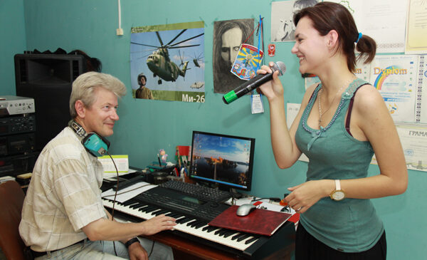 О пружанской эстраде с Эугениюсом Валанчюсом