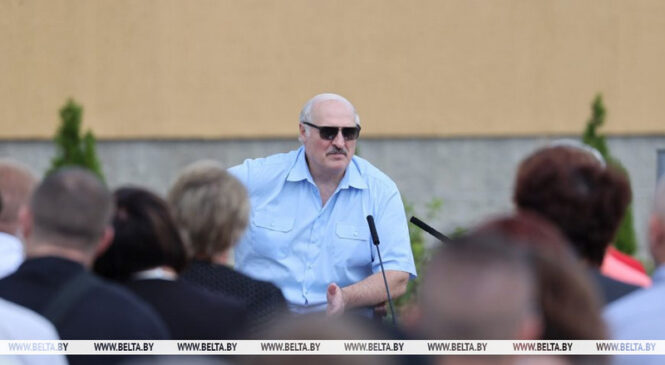 «Свою судьбу мы должны определять сами» — Лукашенко о сути суверенитета и независимости