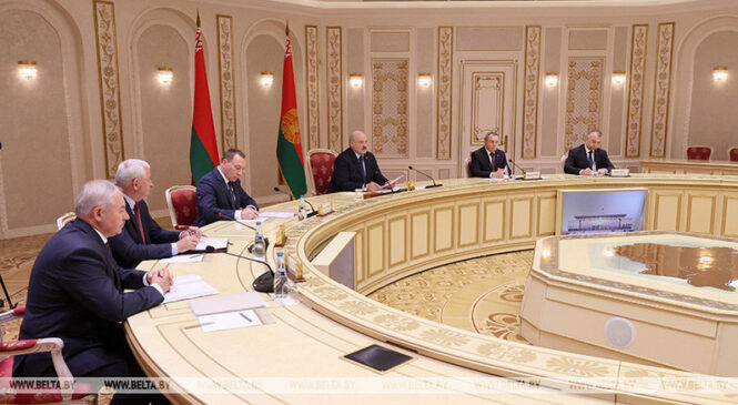 Лукашэнка: супрацоўніцтва з Ленінградскай вобласцю — прыклад рэалізацыі беларуска-расійскіх дамоўленасцей