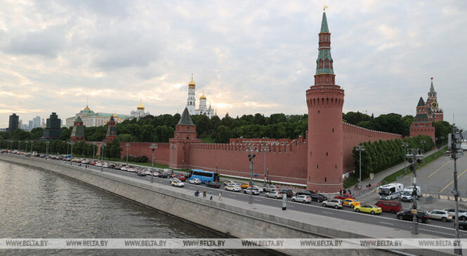 Лукашэнка павіншаваў Пуціна з Днём Расіі