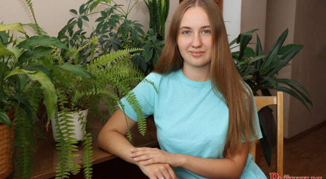 Рэцэпты на Біс. Кабачкі з сырам у духоўцы ад студэнткі Валерыі Пудаўкінай