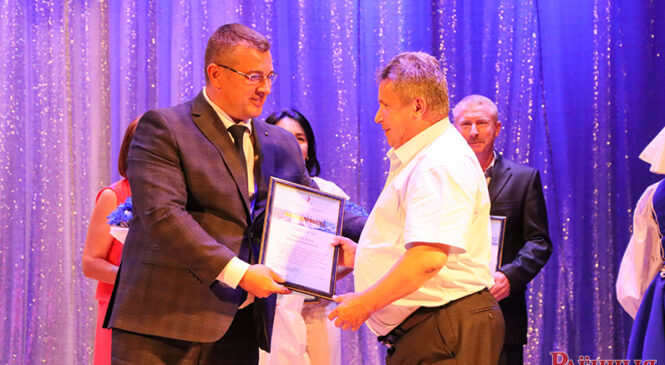 Пружанскія энергетыкі і працуюць, і святкуюць ад душы (+фотаальбом)