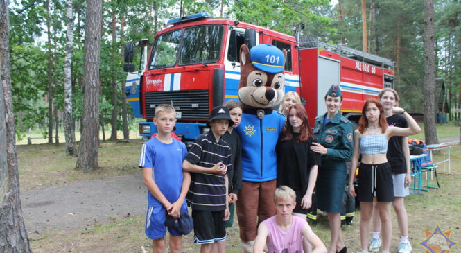 Сустрэчы з выратавальнікамі ў лагеры «Дубок» працягваюцца