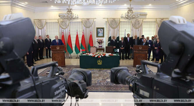 Лукашэнка і Шарыф выказаліся аб сітуацыі на Блізкім Усходзе і ва Украіне