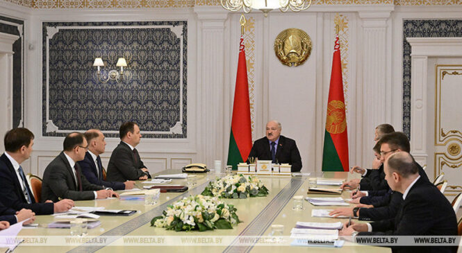 Што на парадку дня ў СД і ў адносінах з Расіяй? Лукашэнка зверыўся з беларускай дэлегацыяй