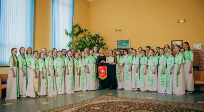 25-гадовы юбілей узорнага хору «Вітанак» дзіцячай школы мастацтваў імя Р.Р. Шырмы