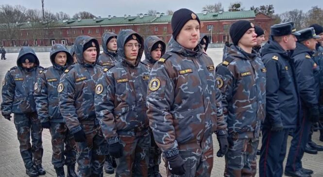 В Брестской крепости-герое: Юные патриоты Пружанщины приняли торжественную клятву