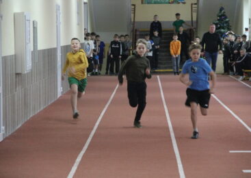 На базе ДЮСШ № 1 г. Пружаны состоялось открытое зимнее первенство района по легкой атлетике
