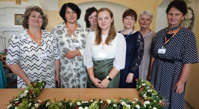 Живые краски веры и добра