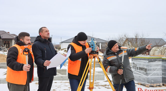 Земля на кончике пера