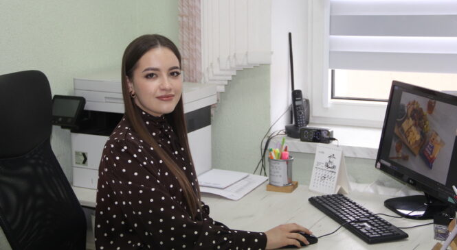 Не так давно на работу в ОАО «Пружанский молочный комбинат» пришла Анна Житко